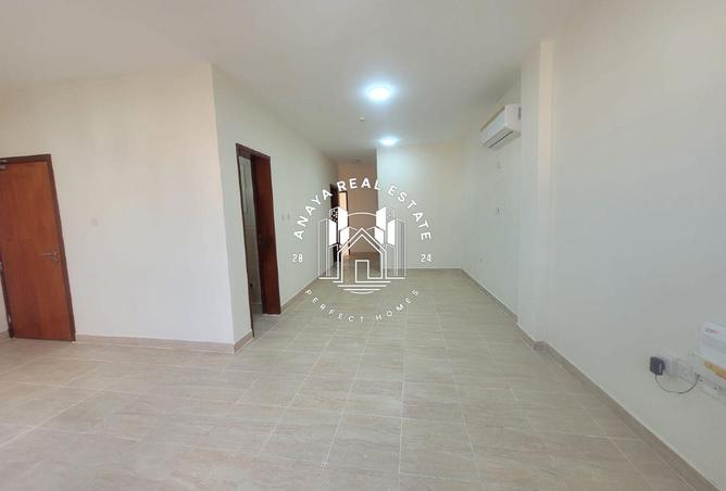 996540 - Property Image 3