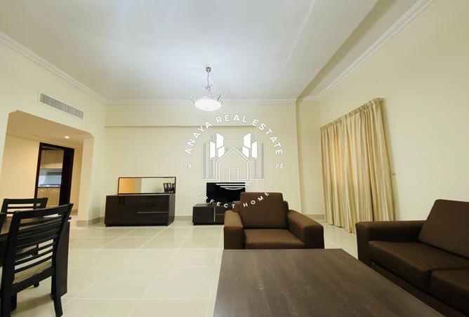 950465 - Property Image 3