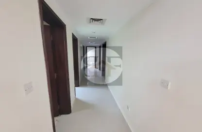 Apartment - 3 Bedrooms - 3 Bathrooms for rent in Al Mansoura - Al Mansoura - Doha