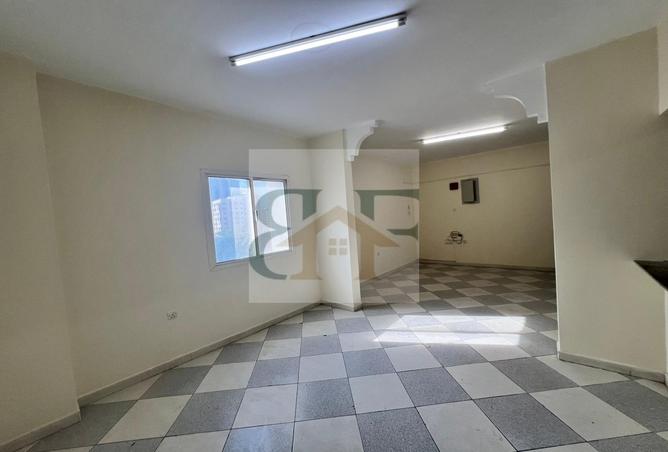 972153 - Property Image 2