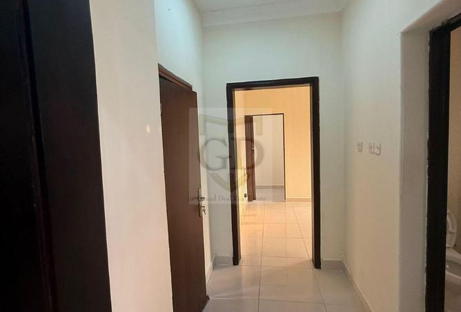954293 - Property Image 3