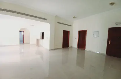 Apartment - 2 Bedrooms - 2 Bathrooms for rent in Najma Street - Najma - Doha