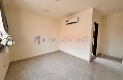 مجمع سكني - 5 غرف نوم - 4 حمامات للايجار في شارع  بو هامو - أبو هامور - الدوحة