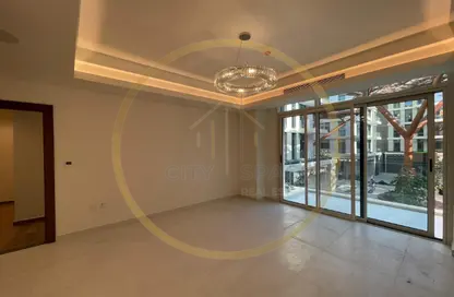 Apartment - 1 Bedroom - 2 Bathrooms for rent in Gewan Island - The Pearl Island - Doha