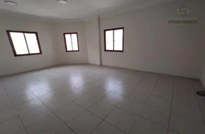 Apartment - 3 Bedrooms - 3 Bathrooms for rent in Al Mansoura - Al Mansoura - Doha