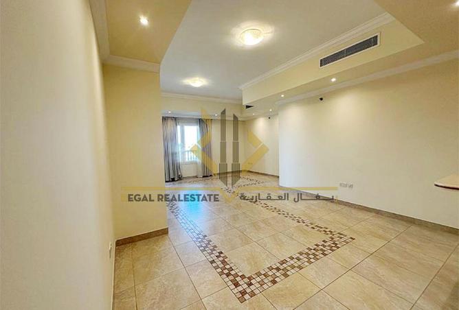 934006 - Property Image 3