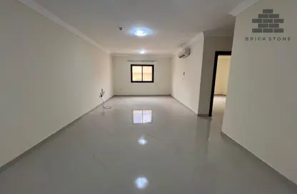 Apartment - 2 Bedrooms - 2 Bathrooms for rent in Al Sadd Road - Al Sadd - Doha