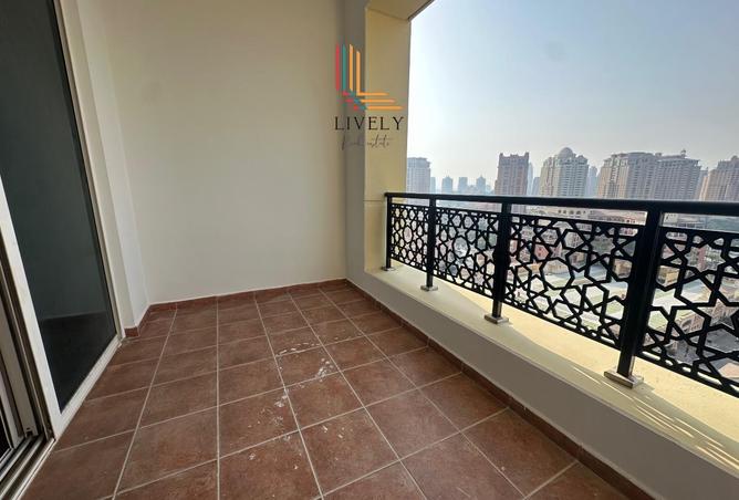 963390 - Property Image 2