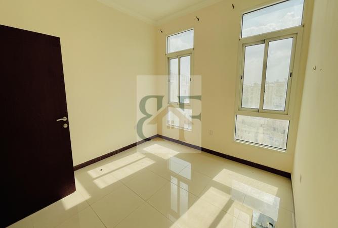 994202 - Property Image 3