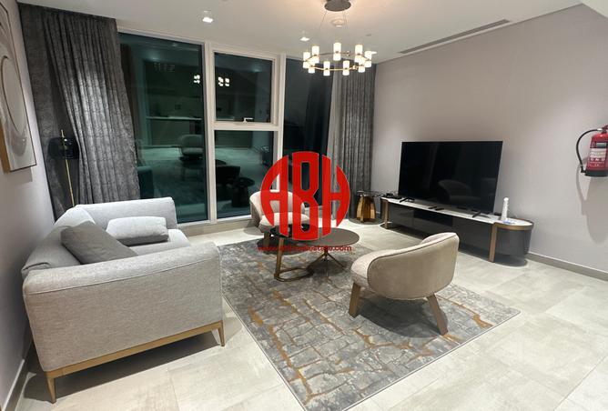 Apartment - 1 Bedroom - 2 Bathrooms for rent in West Bay Tower - West Bay - West Bay - Doha