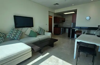 Apartment - 2 Bedrooms - 2 Bathrooms for rent in Zig Zag Tower B - Zig Zag Towers - West Bay - Doha