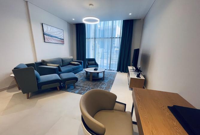 937527 - Property Image 2