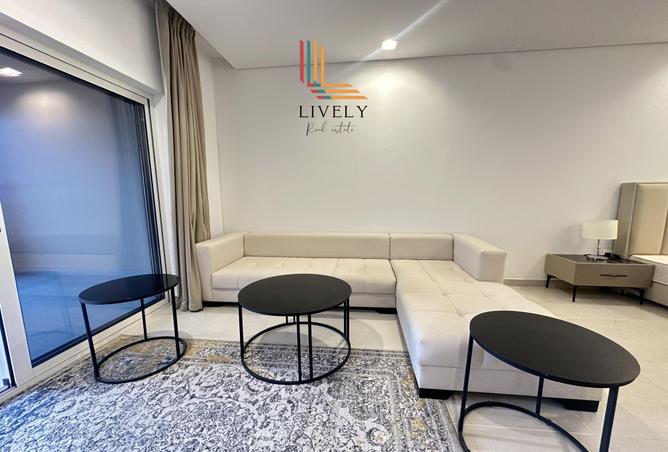 984076 - Property Image 2