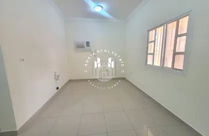 Apartment - 2 Bedrooms - 2 Bathrooms for rent in Fereej Bin Mahmoud South - Fereej Bin Mahmoud - Doha
