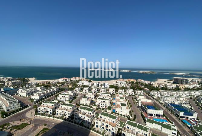 Apartment - 1 Bedroom - 2 Bathrooms for sale in Floresta Gardens - Floresta Gardens - The Pearl Island - Doha