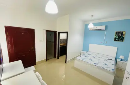 شقة - 1 حمام للايجار في شارع المطار القديم - طريق المطار القديم - الدوحة