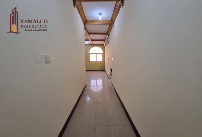 953940 - Property Image 2