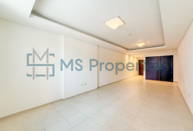 983018 - Property Image 3