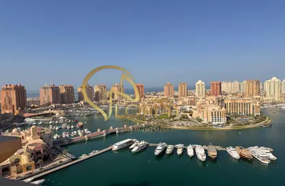 (بنتهاوس  (روف - 5 غرف نوم - 6 حمامات للبيع في طريق بورتو الغربي - بورتو أرابيا - جزيرة اللؤلؤة - الدوحة