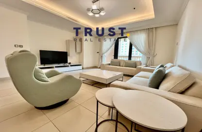 Apartment - 1 Bedroom - 2 Bathrooms for rent in East Porto Drive - Porto Arabia - The Pearl Island - Doha