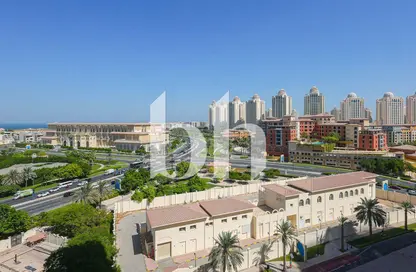 Apartment - 2 Bedrooms - 3 Bathrooms for sale in West Porto Drive - Porto Arabia - The Pearl Island - Doha