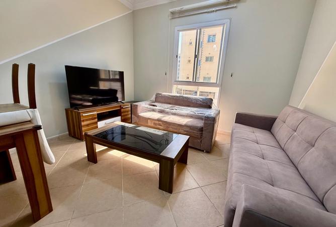 928992 - Property Image 2