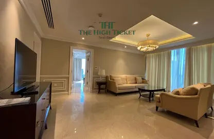 Apartment - 2 Bedrooms - 2 Bathrooms for rent in West Bay Tower - West Bay - West Bay - Doha
