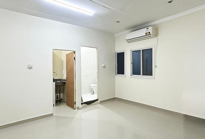 958476 - Property Main Image