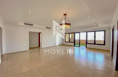 Apartment - 3 Bedrooms - 3 Bathrooms for rent in Porto Arabia - The Pearl Island - Doha