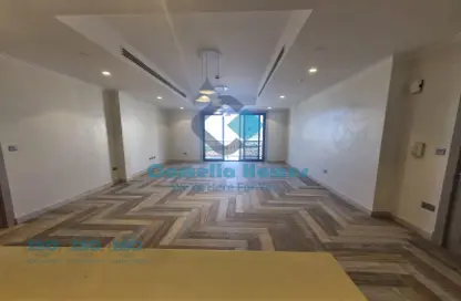 Apartment - 2 Bedrooms - 3 Bathrooms for rent in Fox Hills South - Fox Hills - Lusail