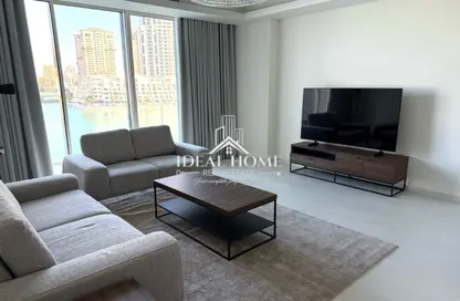 Apartment - 1 Bedroom - 2 Bathrooms for rent in Gewan Island - The Pearl Island - Doha
