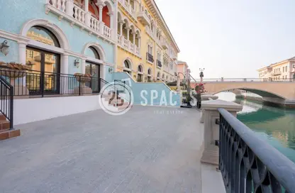 Townhouse - 3 Bedrooms - 4 Bathrooms for rent in Murano - Qanat Quartier - The Pearl Island - Doha