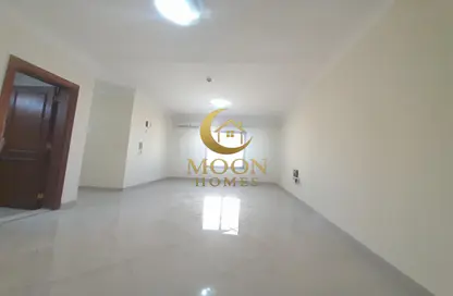 Apartment - 4 Bedrooms - 3 Bathrooms for rent in Fereej Bin Mahmoud North - Fereej Bin Mahmoud - Doha