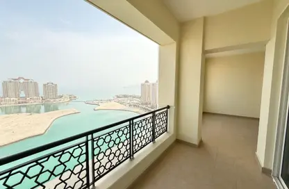 Apartment - 2 Bedrooms - 3 Bathrooms for rent in Viva East - Viva Bahriyah - The Pearl Island - Doha