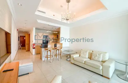 Apartment - 1 Bedroom - 1 Bathroom for rent in Viva West - Viva Bahriyah - The Pearl Island - Doha