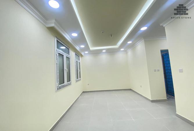 917776 - Property Image 2