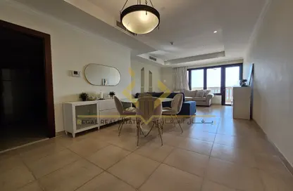 Apartment - 2 Bedrooms - 2 Bathrooms for rent in West Porto Drive - Porto Arabia - The Pearl Island - Doha