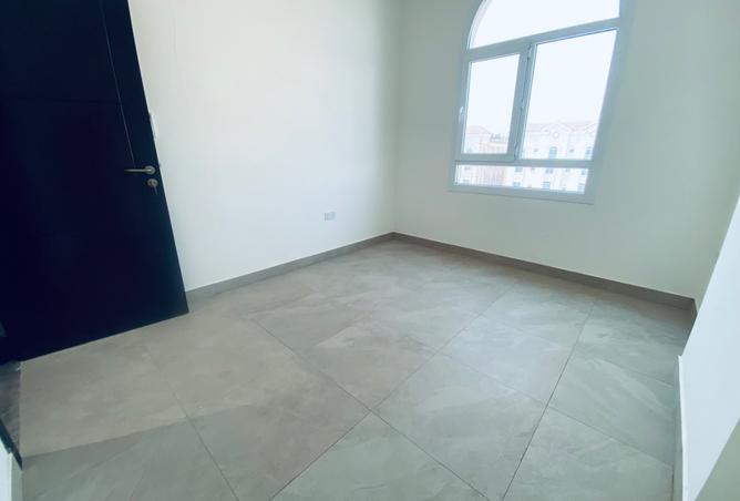 935328 - Property Image 3