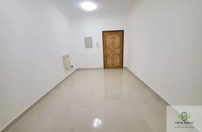 Apartment - 2 Bedrooms - 1 Bathroom for rent in Aabdullah Bin Sultan Al Thani - C-Ring Road - Al Sadd - Doha
