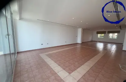 Villa - 4 Bedrooms - 6 Bathrooms for rent in West Bay Lagoon Villas - West Bay Lagoon - West Bay Lagoon - Doha