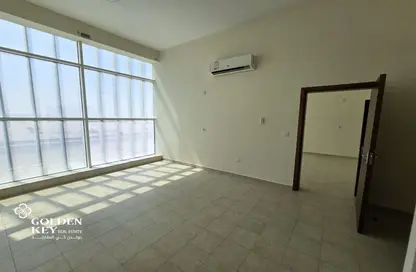 Labor Camp - Studio for rent in Al Kheesa - Al Kheesa - Umm Salal Mohammed