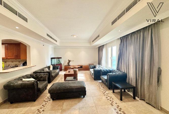 929887 - Property Image 3