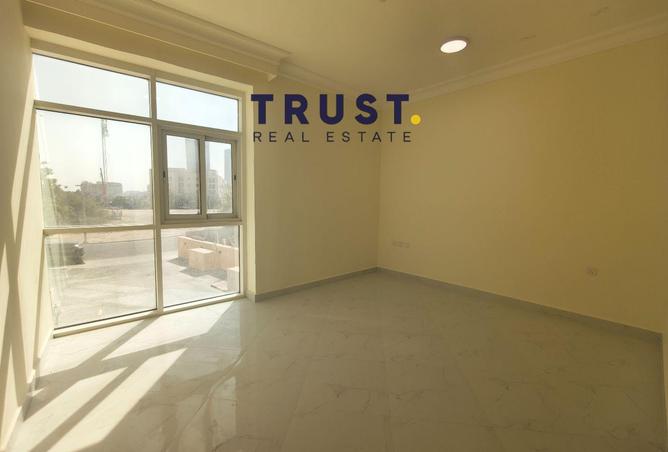 1008583 - Property Image 2