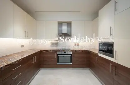 شقة - غرفة نوم - 2 حمامات للبيع في The St. Regis Marsa Arabia Island - Marsa Arabia - جزيرة اللؤلؤة - الدوحة