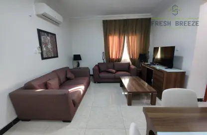 Apartment - 1 Bedroom - 1 Bathroom for rent in Umm Ghuwailina - Doha