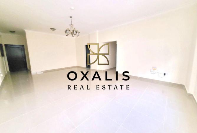 995218 - Property Image 3