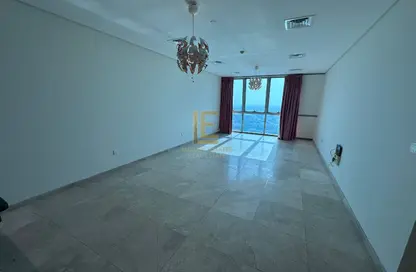 Apartment - 2 Bedrooms - 4 Bathrooms for rent in Zig Zag Tower B - Zig Zag Towers - West Bay - Doha