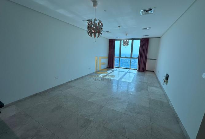 890192 - Property Image 2