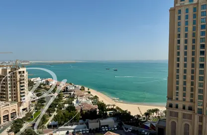 Apartment - 2 Bedrooms - 3 Bathrooms for rent in Tower 31 - Porto Arabia - The Pearl Island - Doha