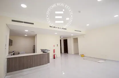 Apartment - 2 Bedrooms - 3 Bathrooms for rent in Fox Hills - Lusail